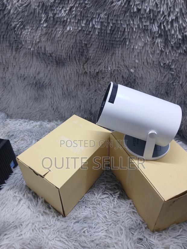 Travelling Portable Android 13 Hy300 Projector Wifi - thumbnail 3