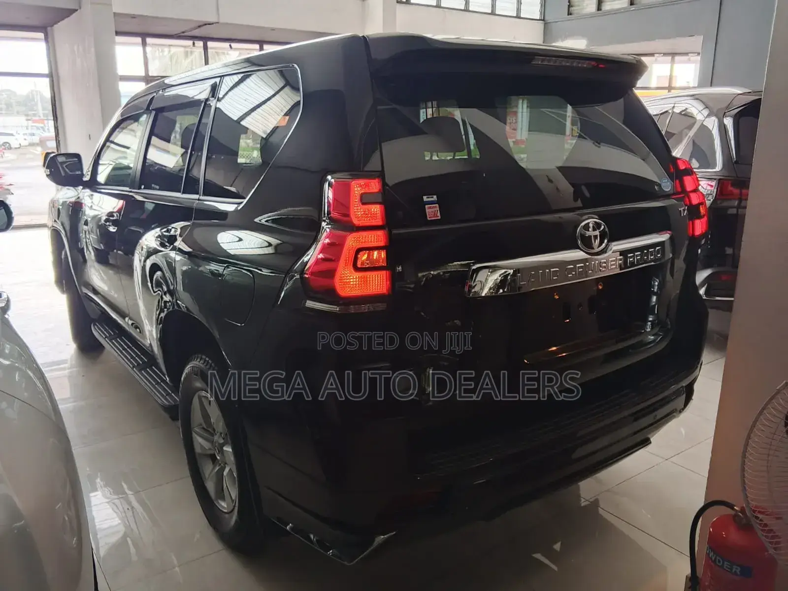 Toyota Land Cruiser Prado 2018 Black