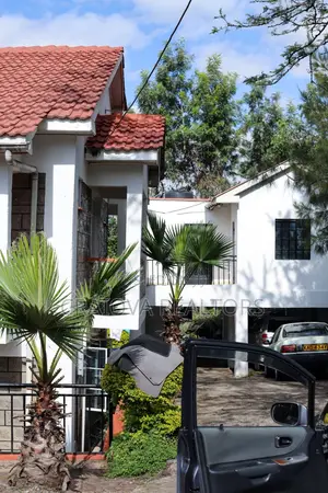 6bdrm Townhouse/Terrace in Rimpa for sale