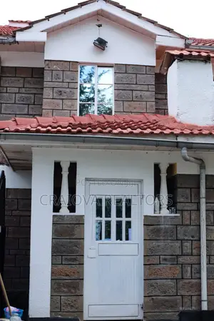 6bdrm Townhouse/Terrace in Rimpa for sale
