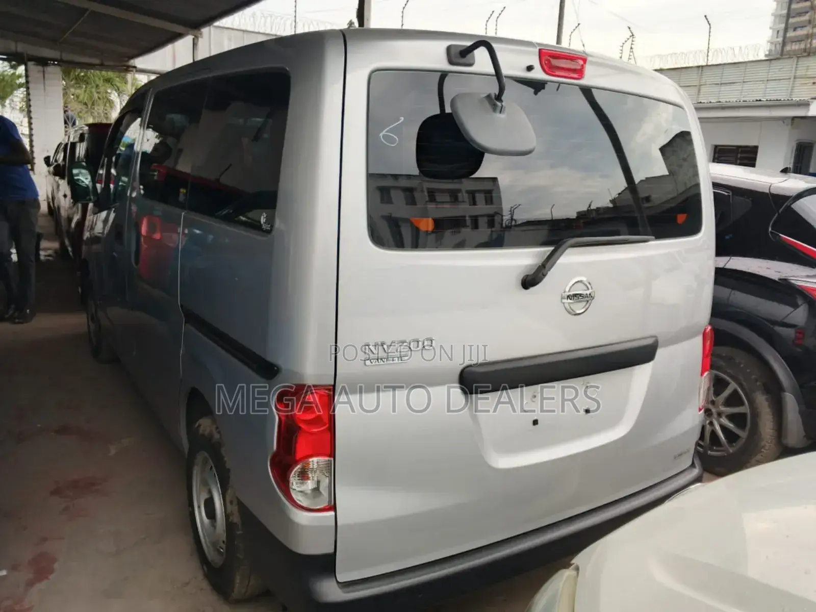 Nissan NV200 2018 Gray