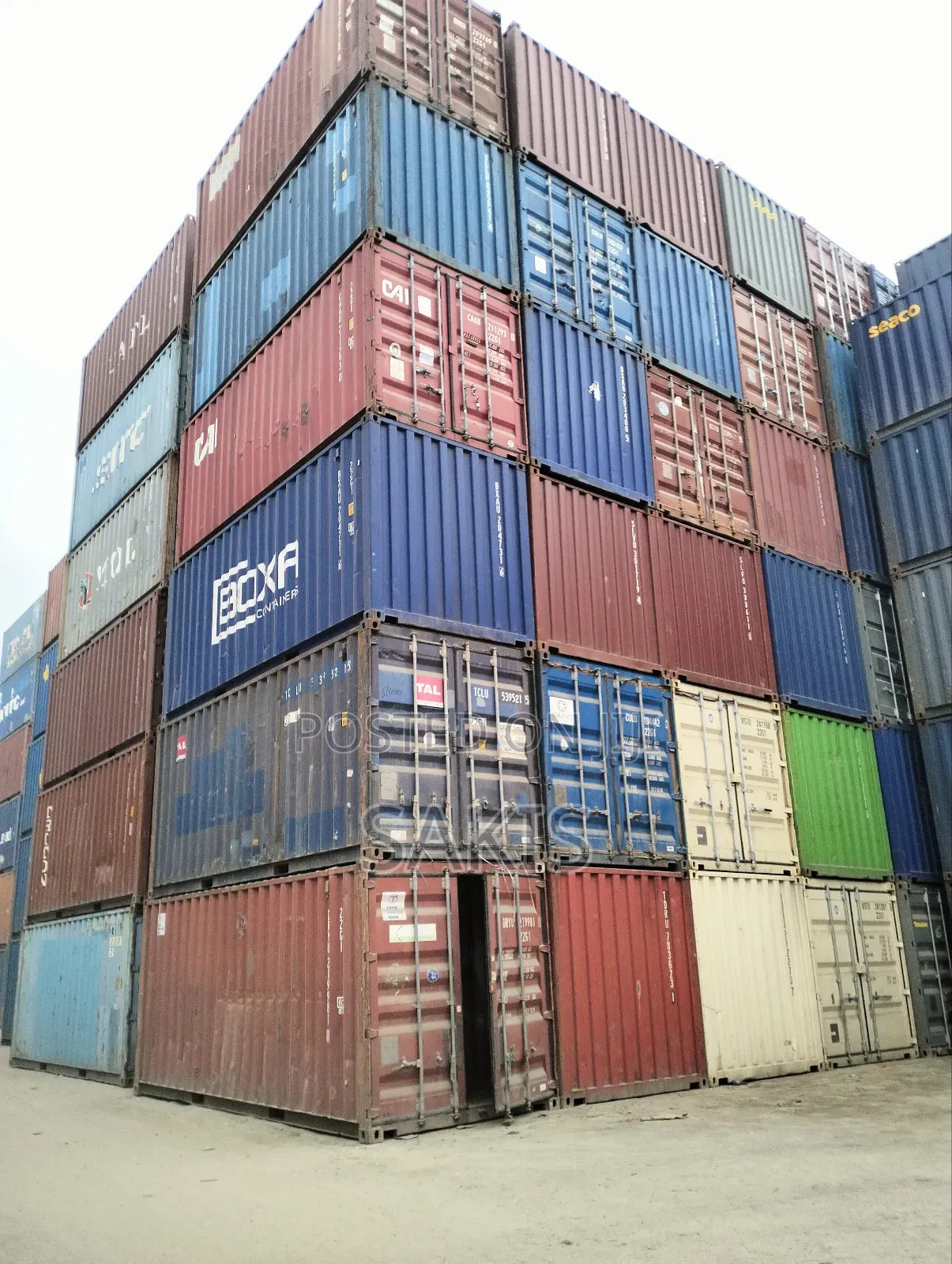 Clean 20ft Shipping Containers On Offer!