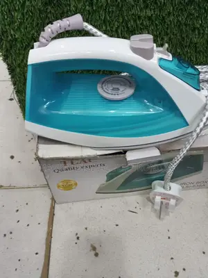 Most Appropriate 1300w Tlac Iron Box