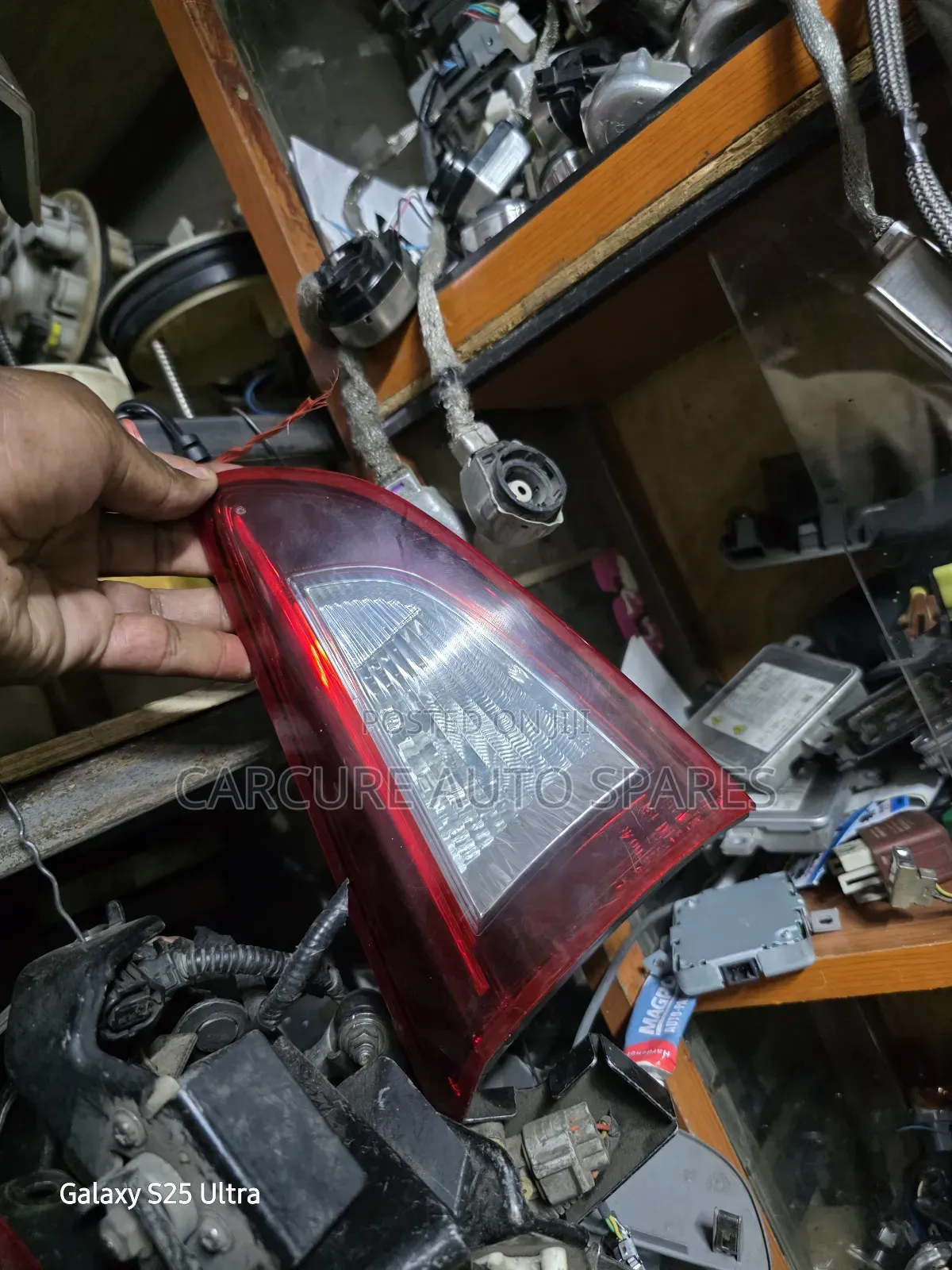 Demio 2015 T0 2020 Bootlight