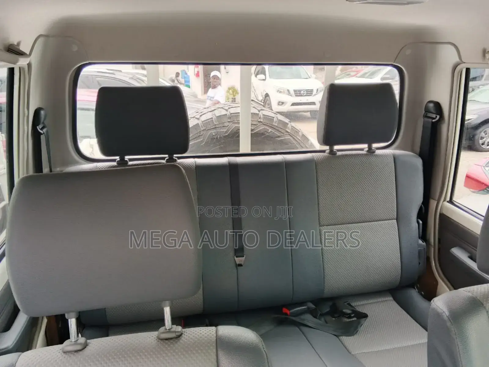 Toyota Land Cruiser 2019 White