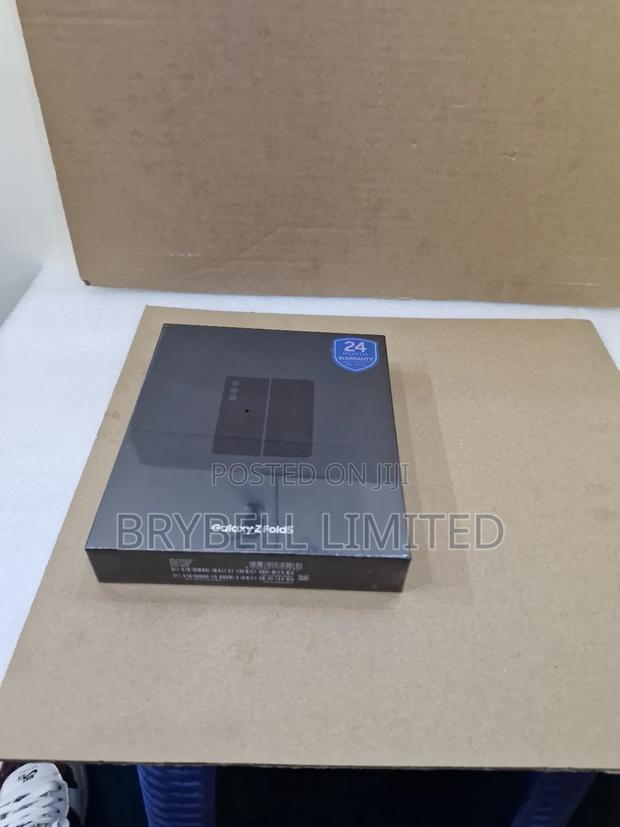 New Samsung Galaxy Z Fold 5 512 GB Blue - main view