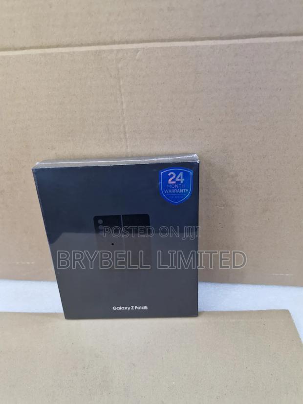 New Samsung Galaxy Z Fold 5 512 GB Blue - thumbnail 3