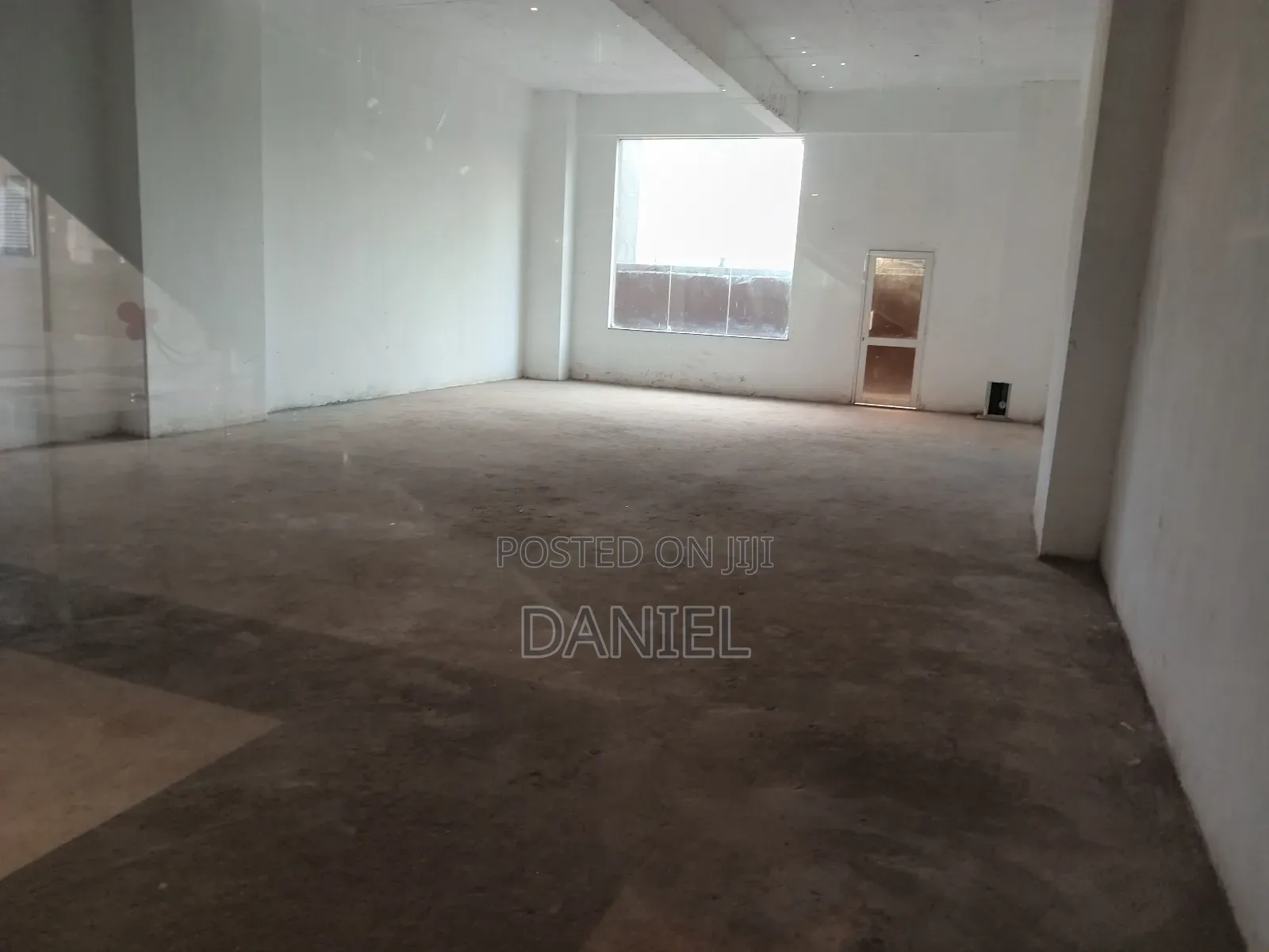 Space for Shop/Restaurant to Let in Westlands