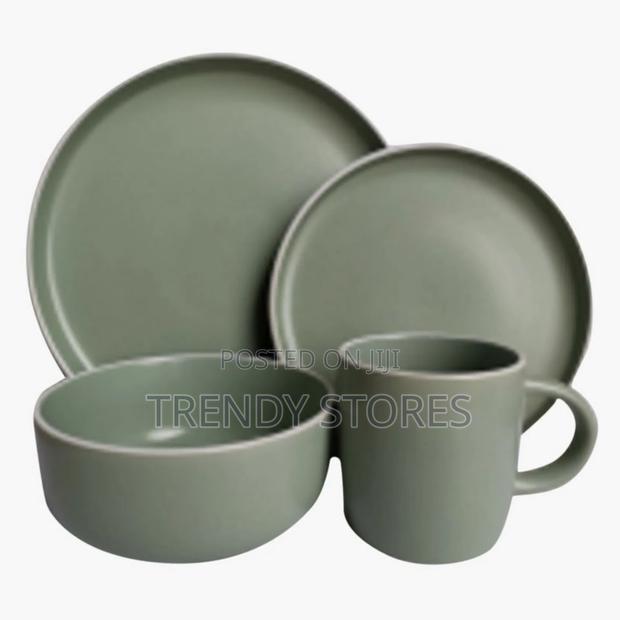 Ceramic Dinner Sets - main view