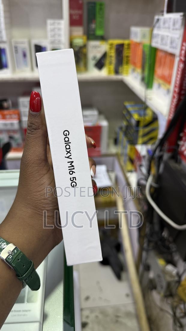 New Samsung Galaxy M16 128 GB Black - thumbnail 3