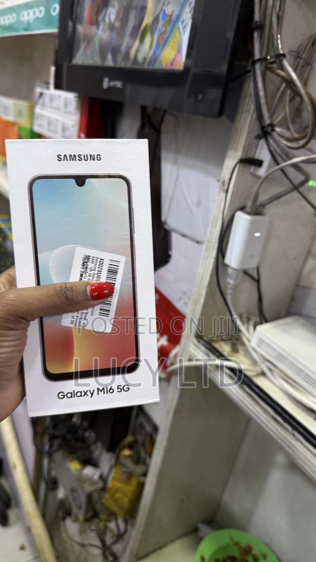 New Samsung Galaxy M16 128 GB Black - main view