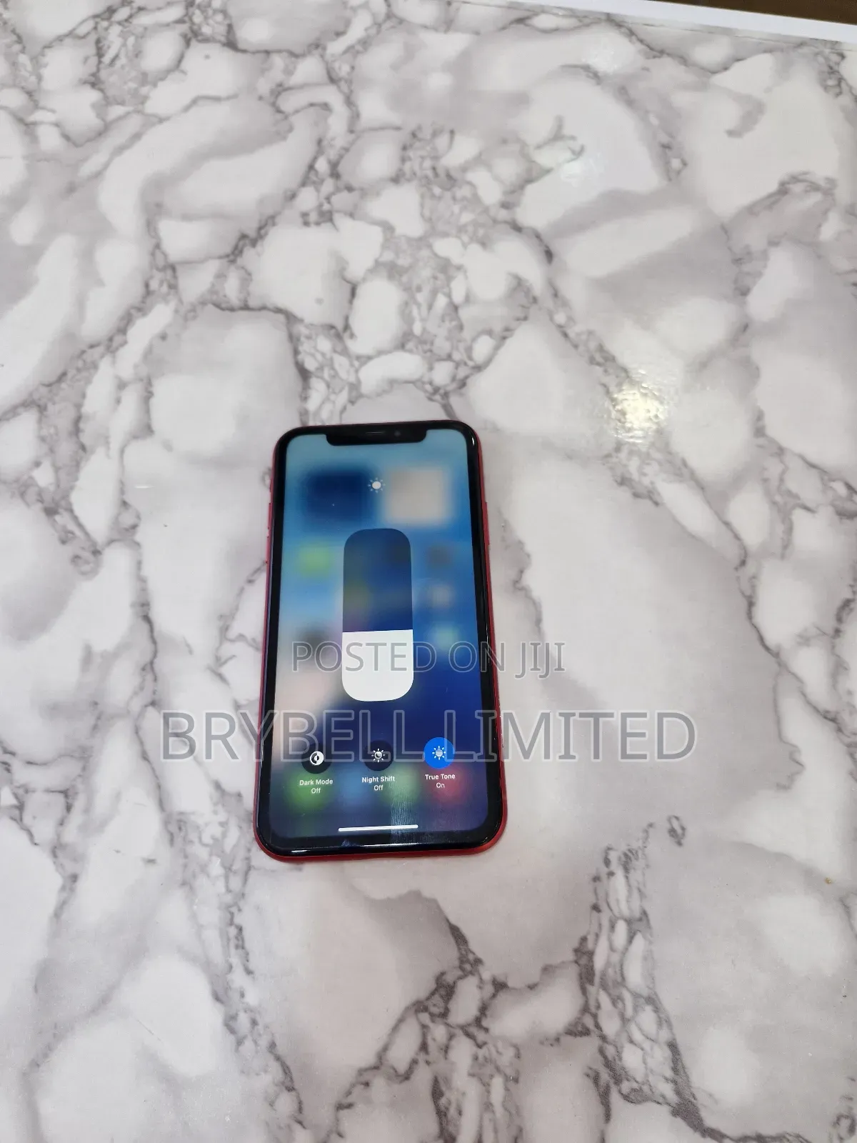 Apple XR 128 GB Red