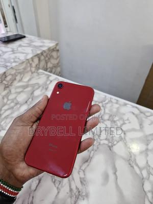 Apple XR 128 GB Red - main view
