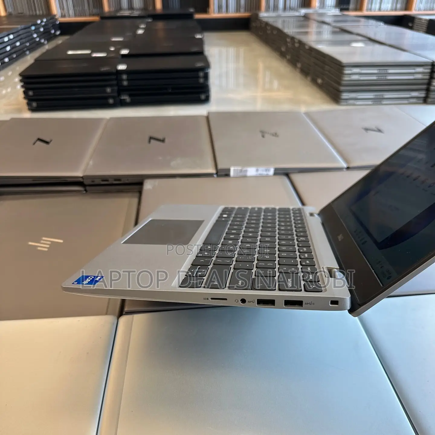 Laptop Dell Latitude 3330 8GB Intel Core i7 SSD 256GB