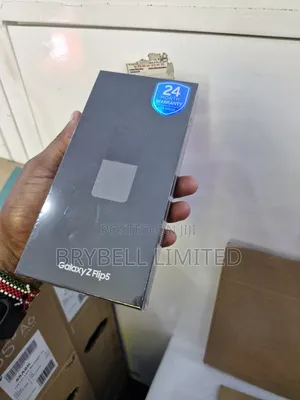 New Samsung Galaxy Z Flip 5 256 GB Green