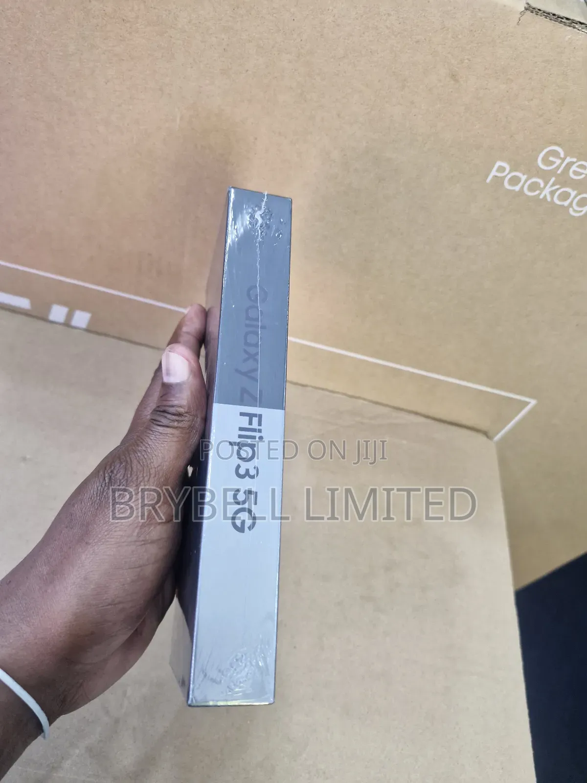 New Samsung Galaxy Z Flip3 5G 256 GB Black