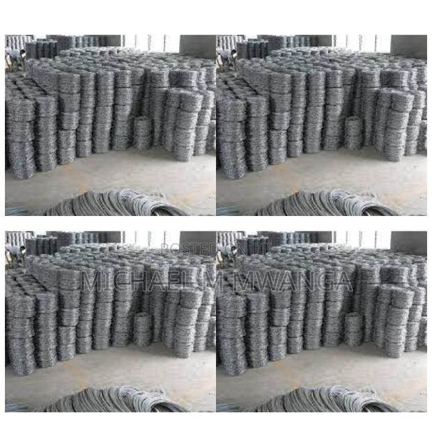 Industrial Sites 16-Gauge Barbed Wire (610 Meters)