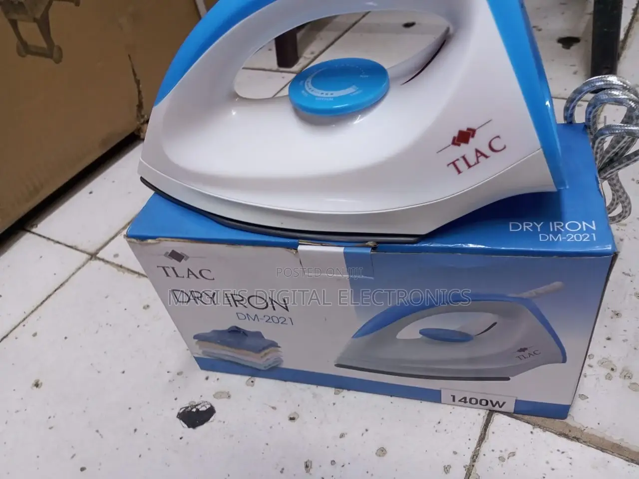 High Standard 1000w Tlac Iron Box