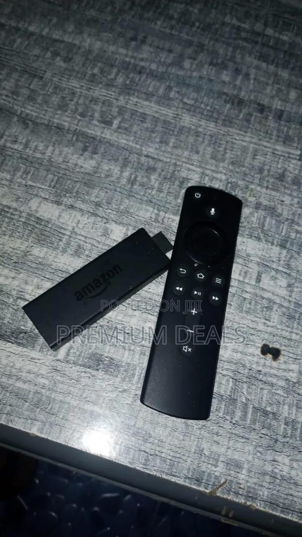 Used Cracked Tv Firestick Available With Remote.