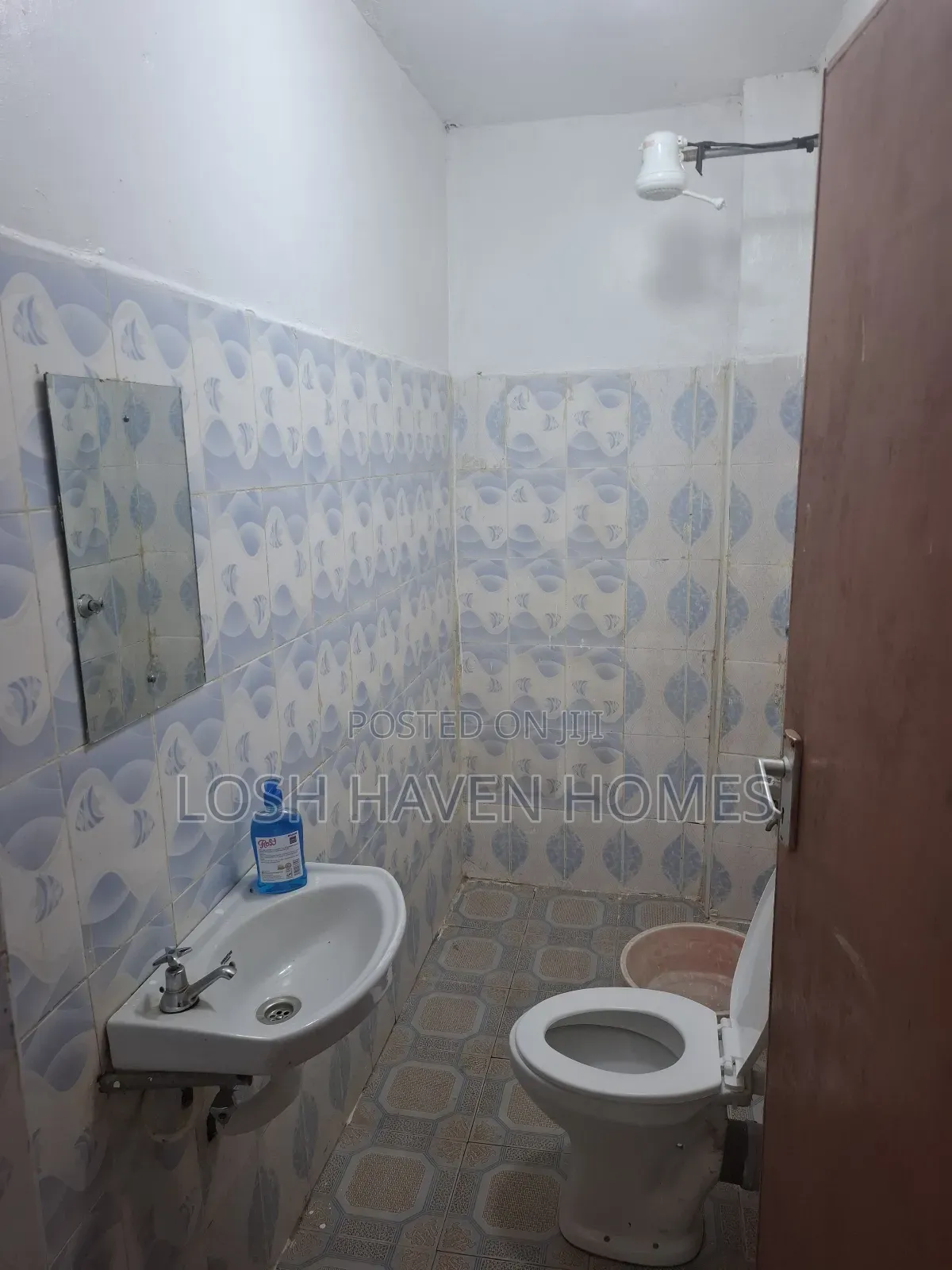 Spacious Studio Airbnb Apartment for Rent in Kenya, Nairobi