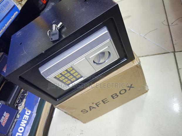 Safe Box/Money Box