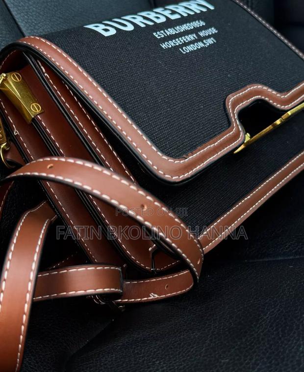 Burberry Shoulder Bag - thumbnail 3