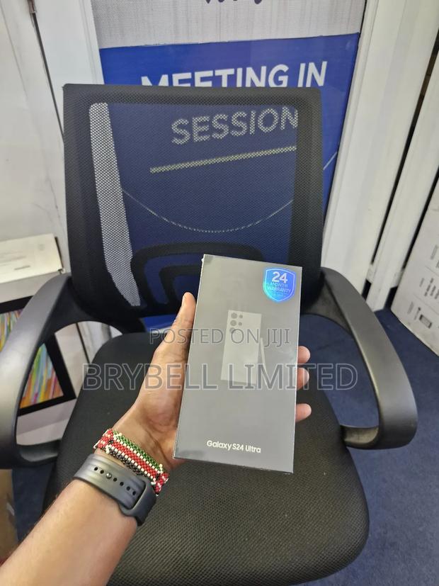 New Samsung Galaxy S24 Ultra 256 GB Gray - thumbnail 3