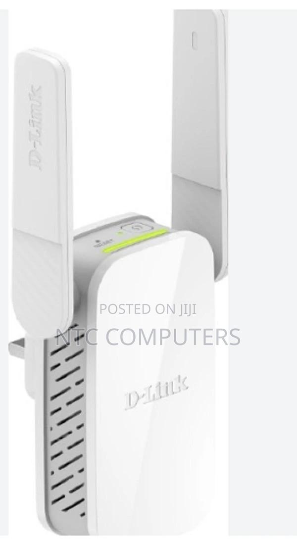 D-Link Ac1200 Dual Band Wi-Fi 5 Range Extender - Dap-1610 - main view