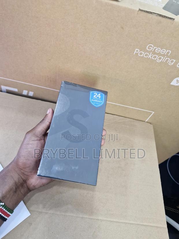 New Samsung Galaxy S22 Ultra 5G 256 GB Green - main view