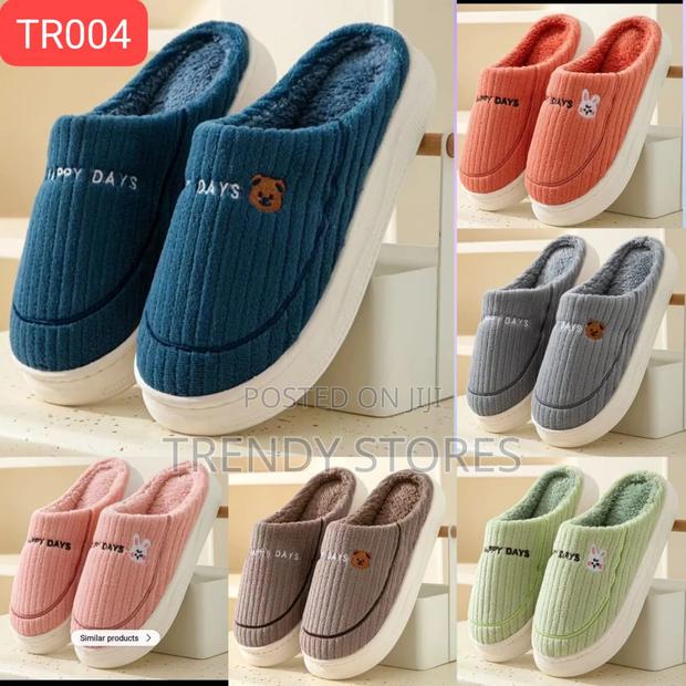 Indoor Slippons - main view
