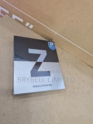 New Samsung Galaxy Z Fold 3 512 GB Black - thumbnail 2