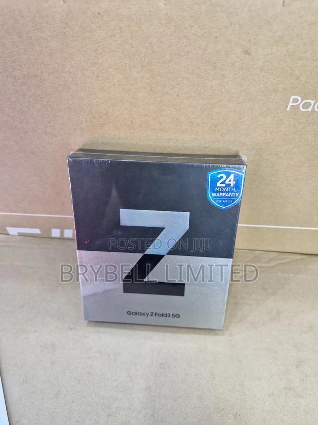 New Samsung Galaxy Z Fold 3 512 GB Black - thumbnail 3