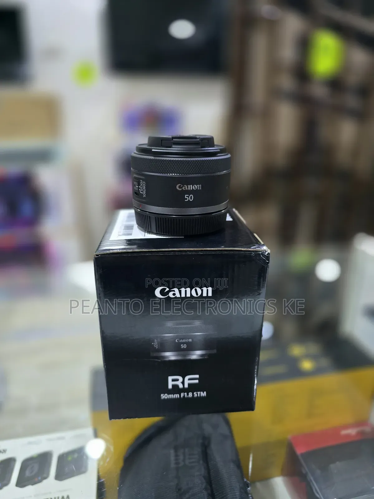 Canon Rf 50mm F/1.8 STM Lens (Canon Rf)