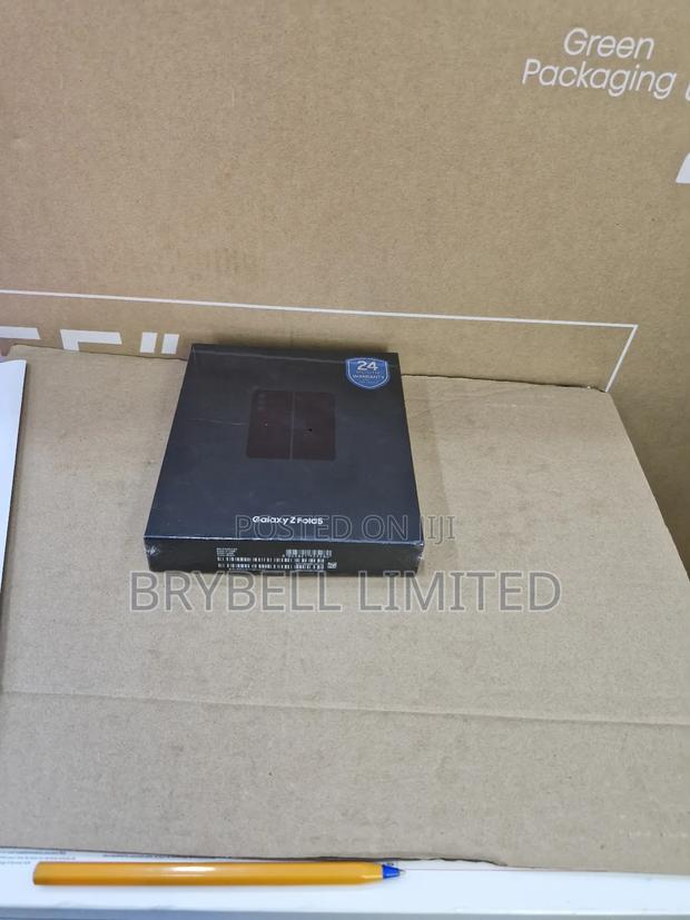 New Samsung Galaxy Z Fold 5 512 GB Black - thumbnail 2
