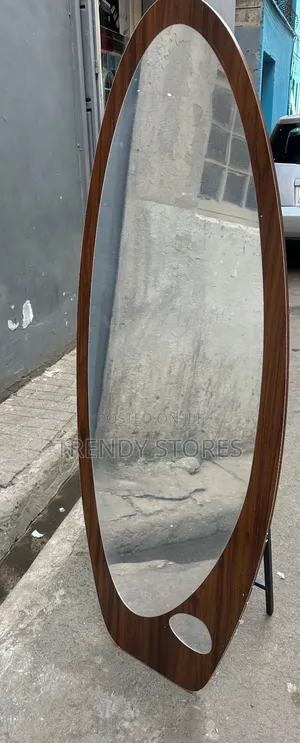 Unbreakable Mirror