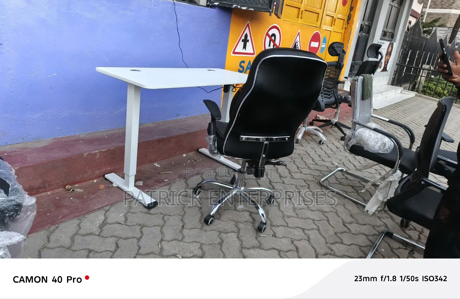 1.2 Mtr Adjustable Height Electric Table+ Executive Chair