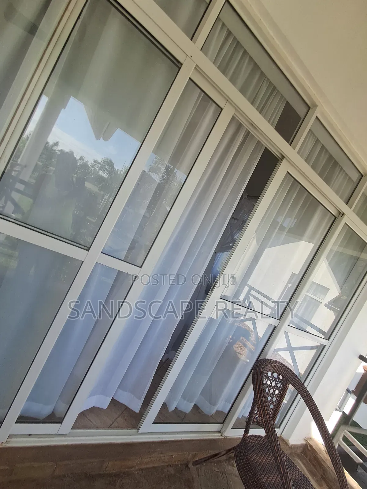 Furnished 3bdrm Mansion in -, Diani for sale