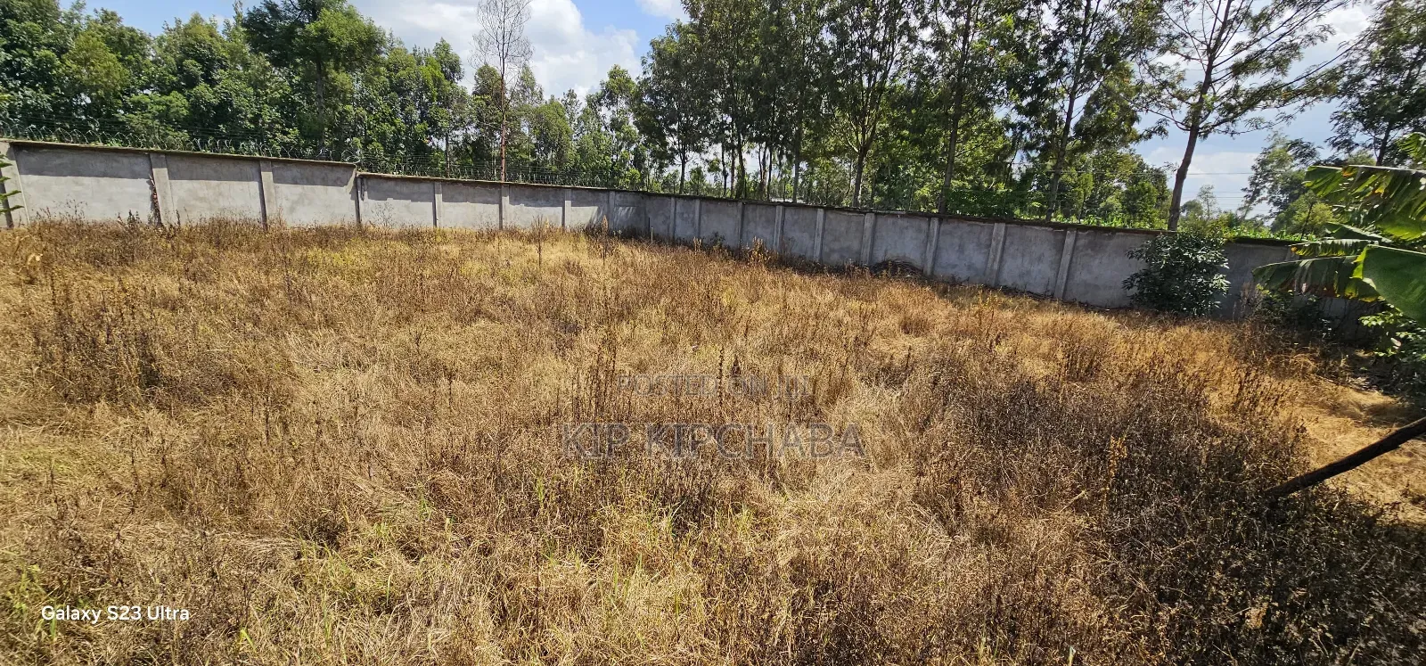 Commercial 1⁄4 Plot Perimetre Wall for Sale in Annex Eldoret