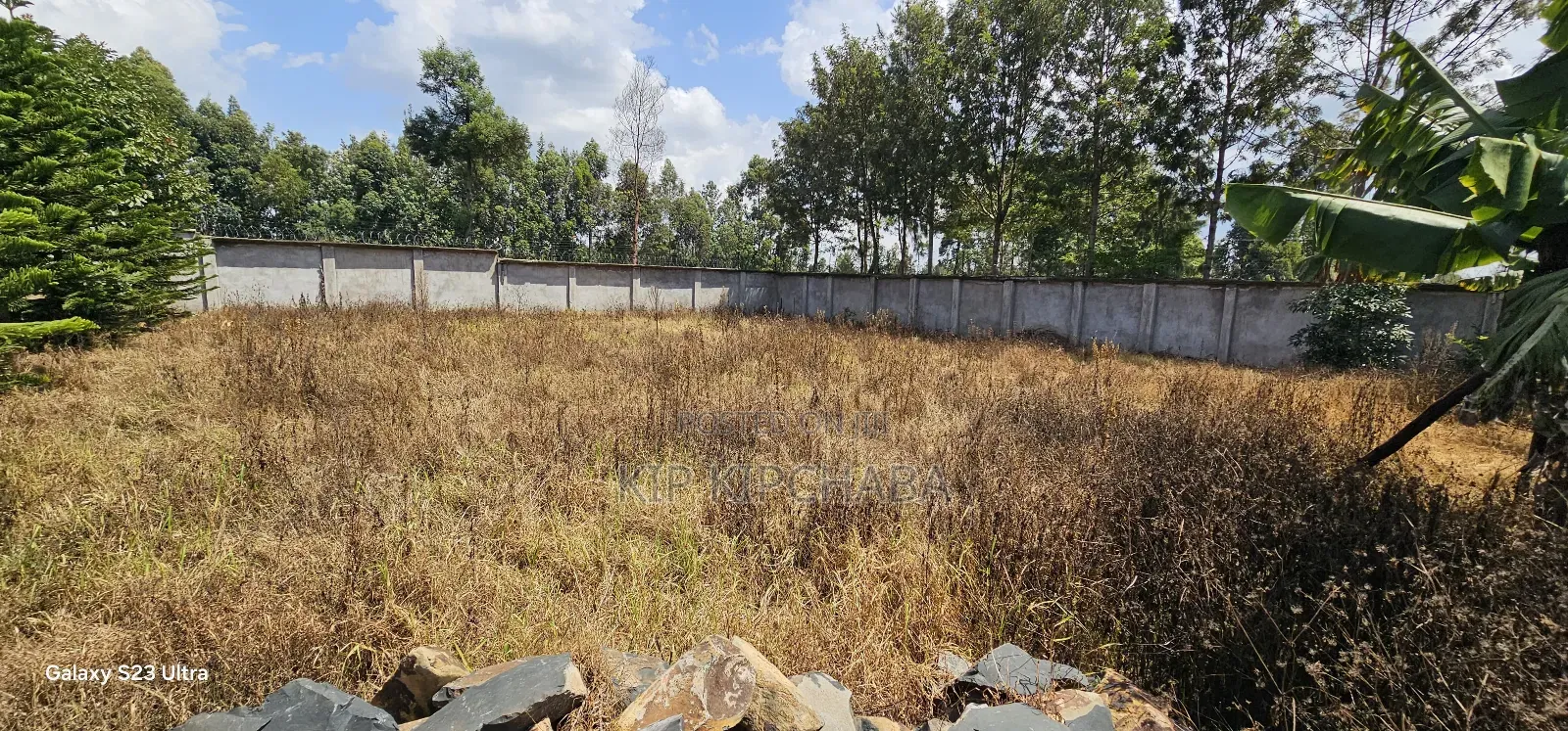 Commercial 1⁄4 Plot Perimetre Wall for Sale in Annex Eldoret