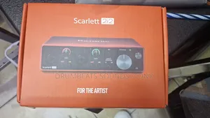 2i2 Focusrite Audio Interface