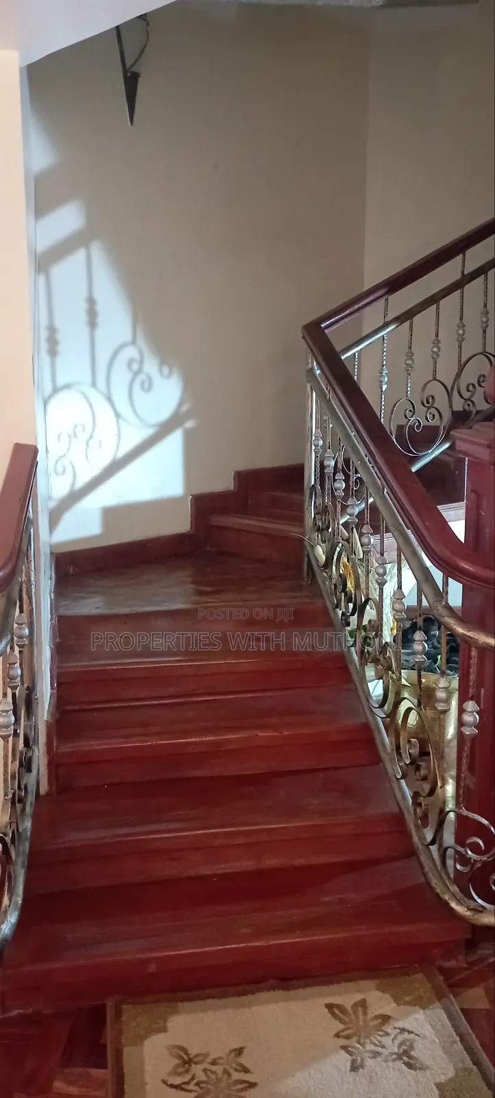 5bdrm Maisonette in Kitengela for sale