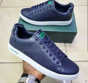 Lacoste
Flat Casual