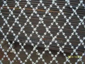 Galvanized Welded Razor Mesh (5ft by 30m)