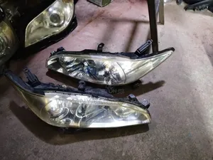 Toyota Wish 2010/2012 Non Xenon Headlamp, Ex Japan