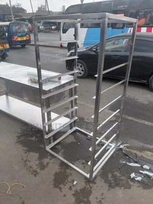Bread and Cakes Stand