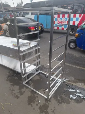 Bread and Cakes Stand