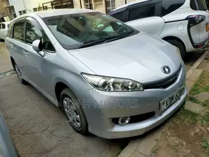 Toyota Wish 2016 Silver