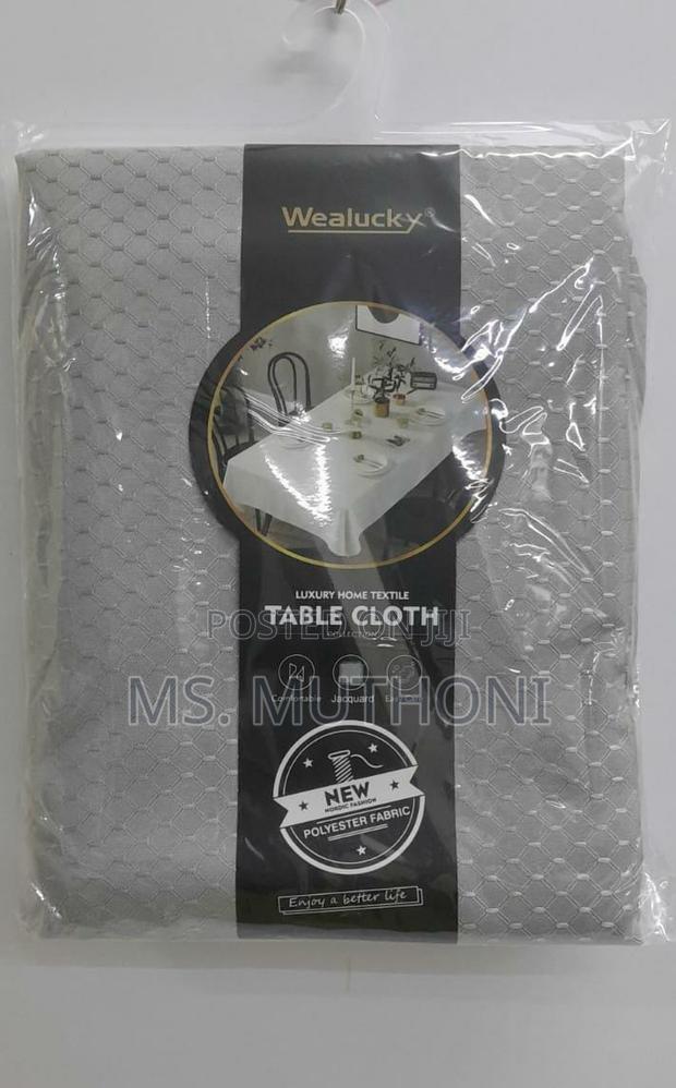 Waterproof Table Cloth Stain Resistant (140cm by 220cm*) - thumbnail 6