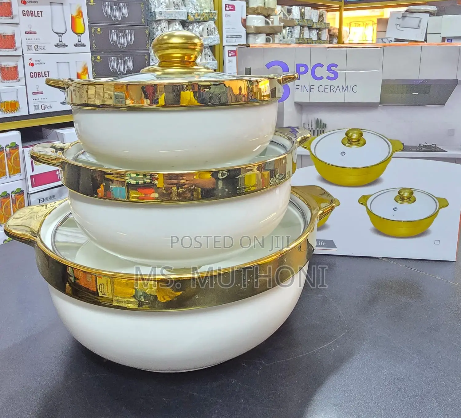 3in1 Casserole With a Gold Line*