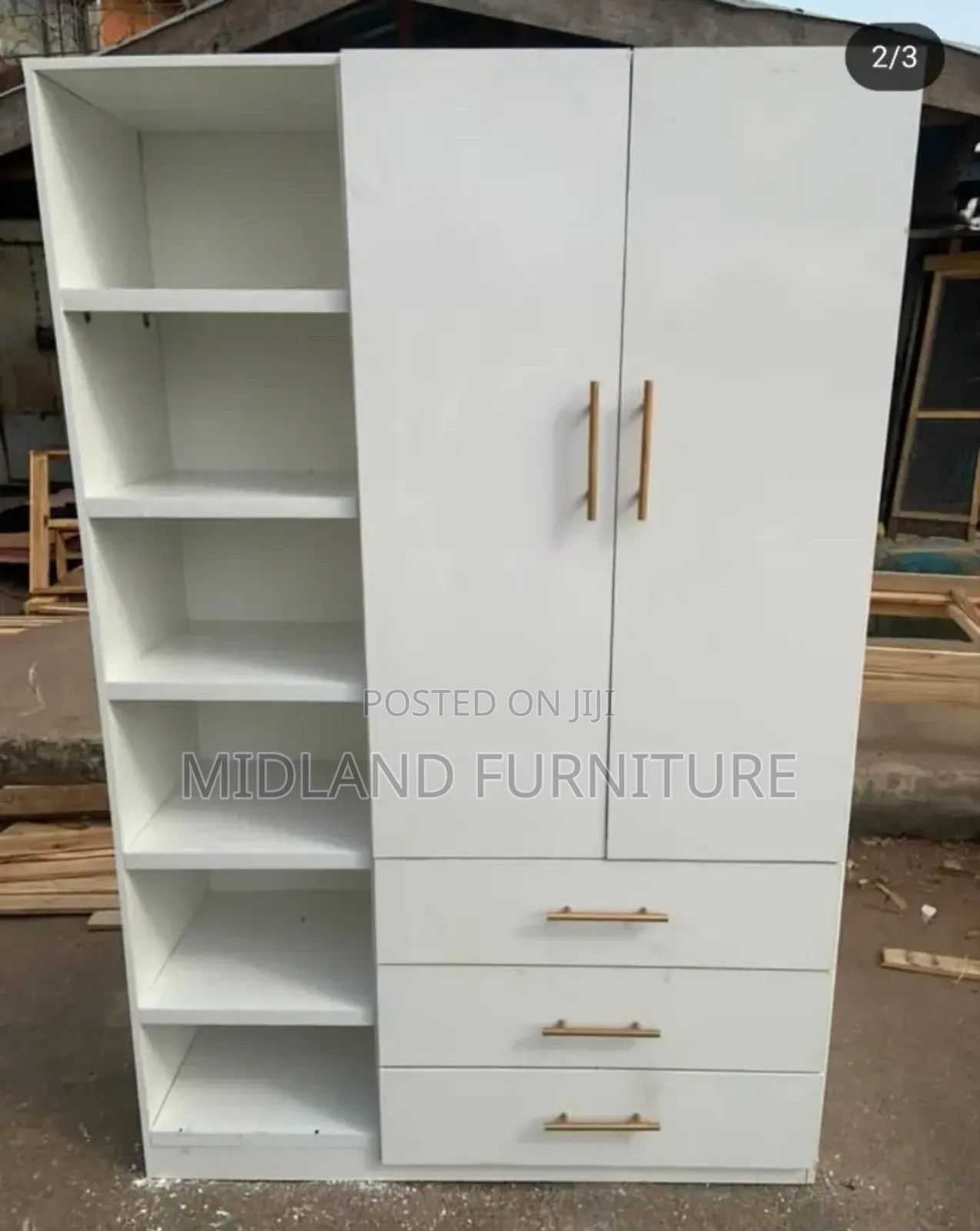Bedroom Wardrobe/ Cupboards With Rack